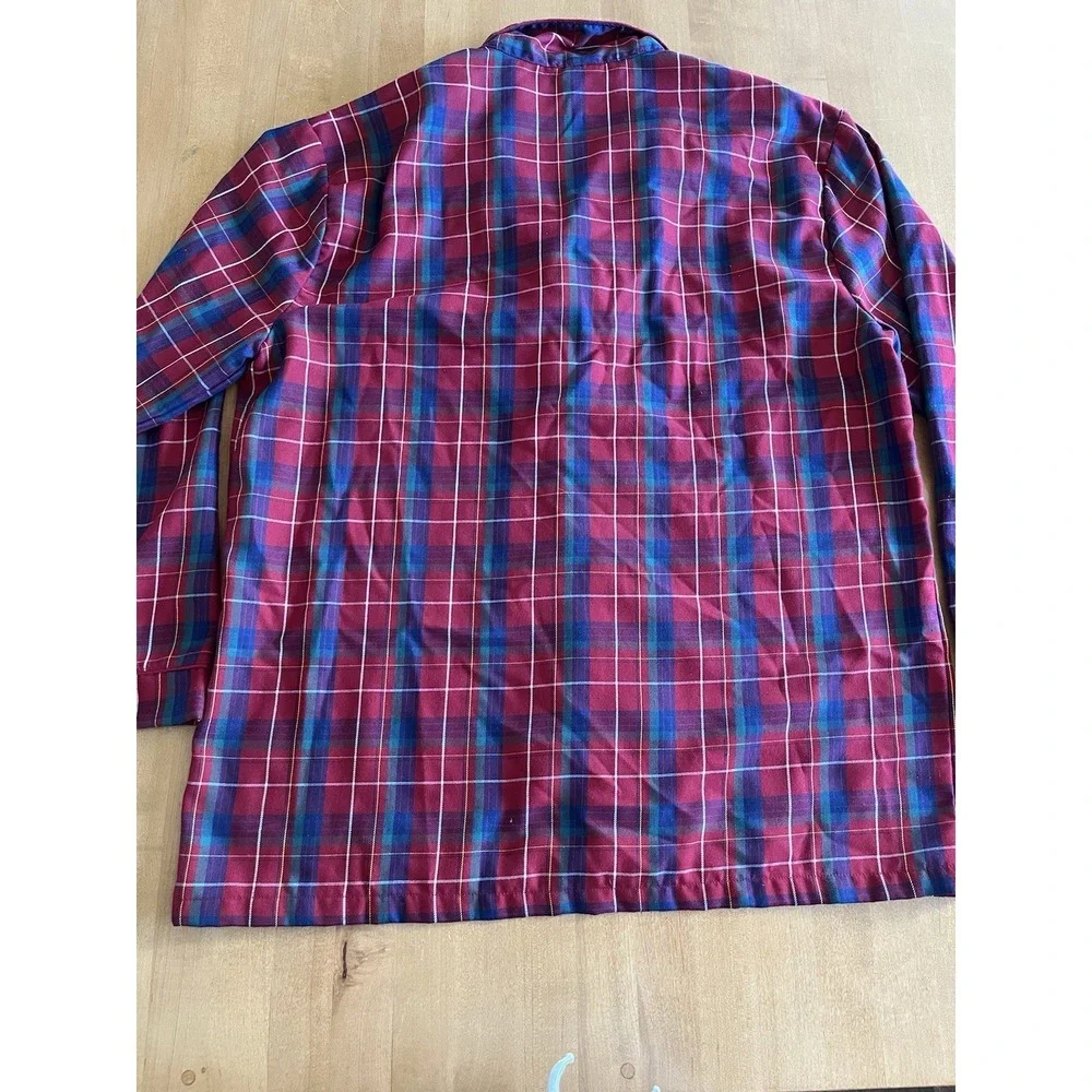 Disney Store Men's Pajama Shirt Size M Red Plaid Mickey Mouse - Picture 11 of 12